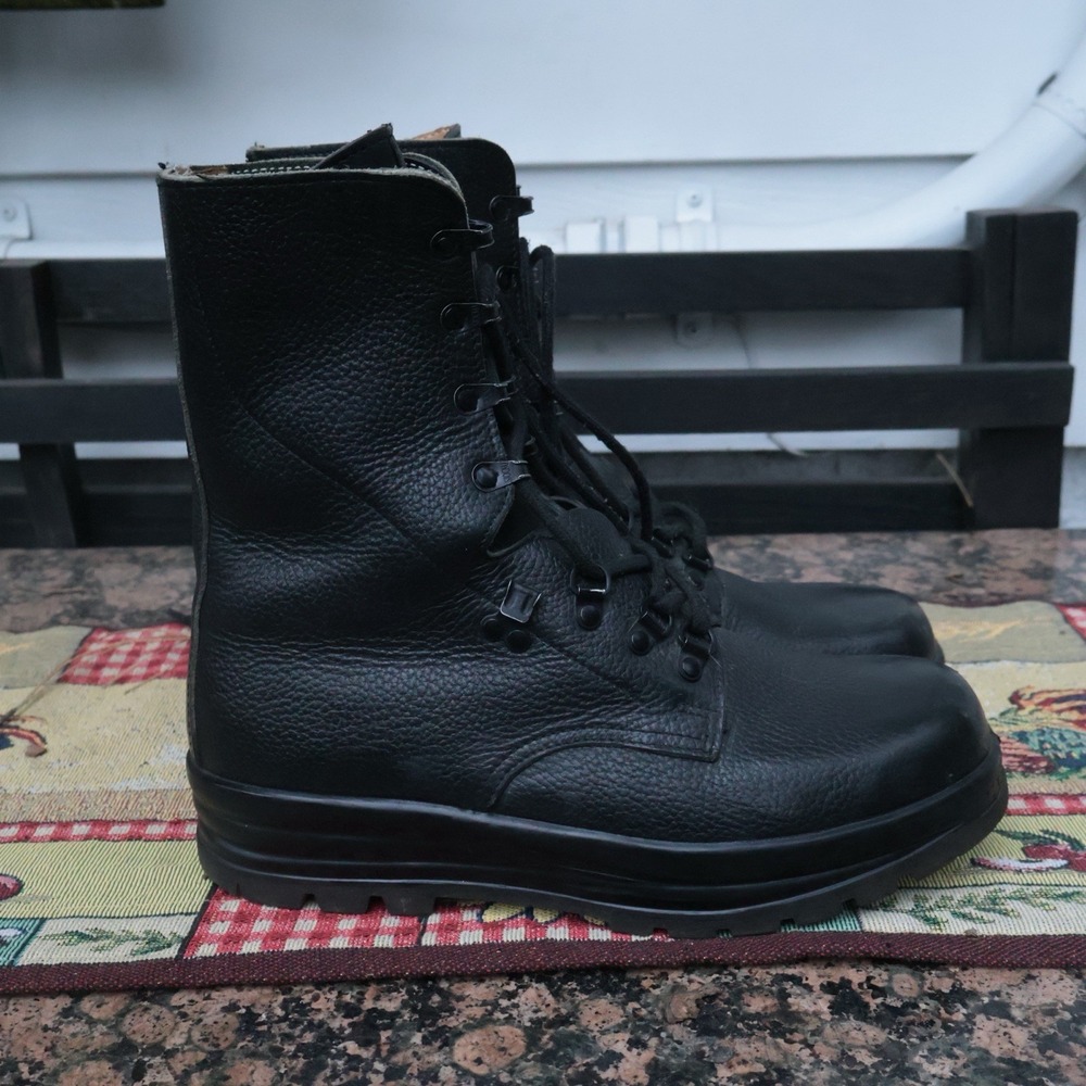 MINERVA LEATHER SWISS ARMY COMBAT BOOTS LIGHTLY USED VINTAGE MEN'S U.S. SZ 10.5